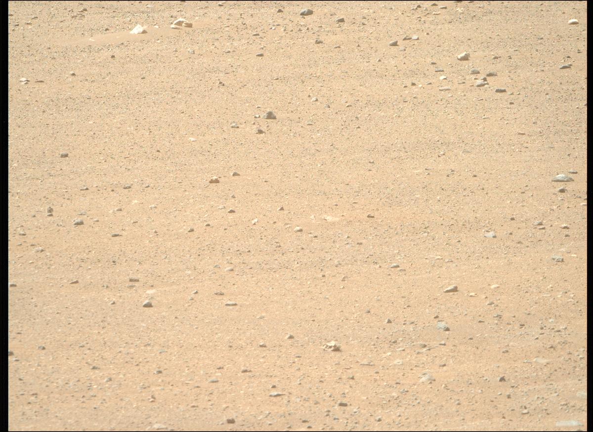 This image was taken by MCZ_RIGHT onboard NASA's Mars rover Perseverance on Sol 1717