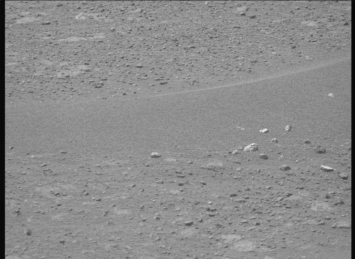 This image was taken by MCZ_RIGHT onboard NASA's Mars rover Perseverance on Sol 1717