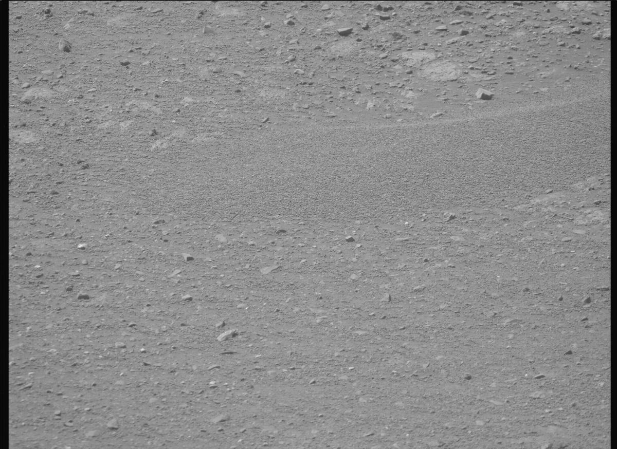 This image was taken by MCZ_RIGHT onboard NASA's Mars rover Perseverance on Sol 1717