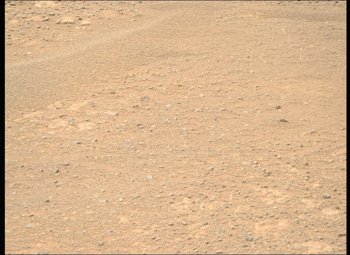 This image was taken by MCZ_RIGHT onboard NASA's Mars rover Perseverance on Sol 1717