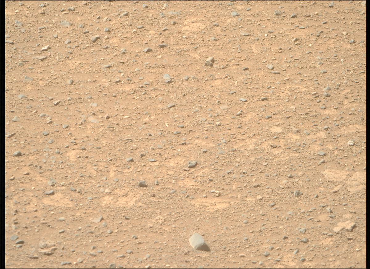 This image was taken by MCZ_RIGHT onboard NASA's Mars rover Perseverance on Sol 1717