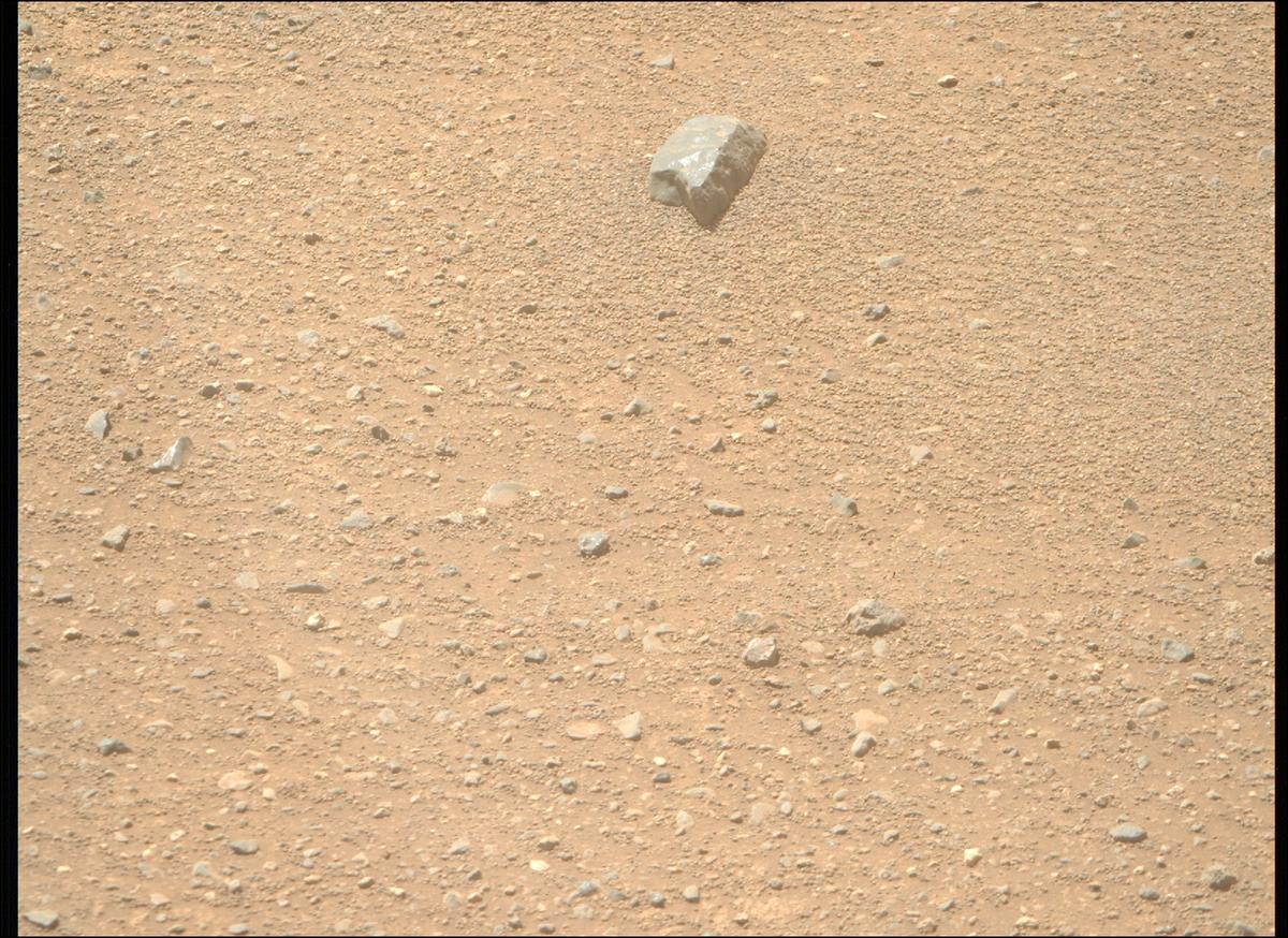 This image was taken by MCZ_RIGHT onboard NASA's Mars rover Perseverance on Sol 1717