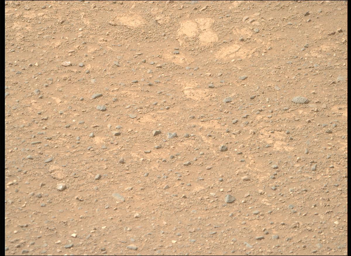 This image was taken by MCZ_RIGHT onboard NASA's Mars rover Perseverance on Sol 1717