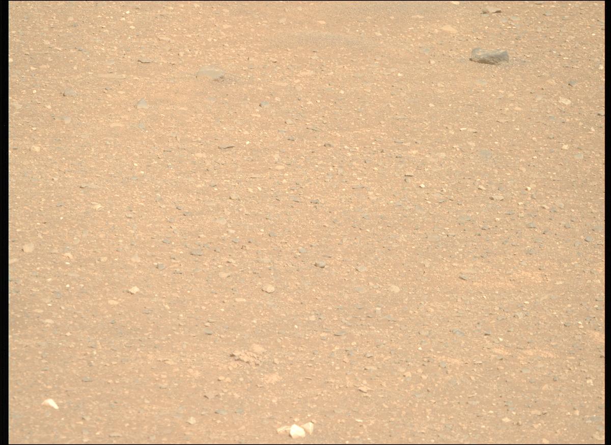 This image was taken by MCZ_RIGHT onboard NASA's Mars rover Perseverance on Sol 1717