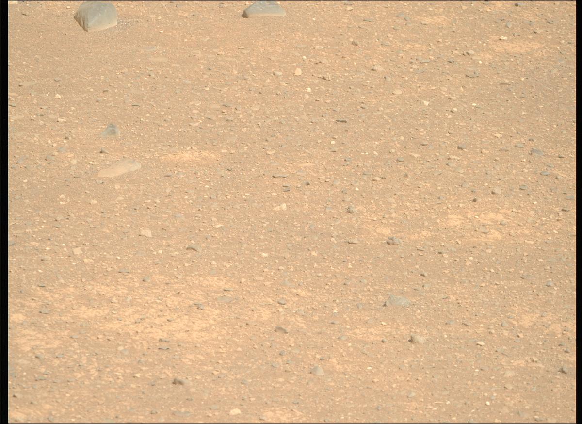 This image was taken by MCZ_RIGHT onboard NASA's Mars rover Perseverance on Sol 1717