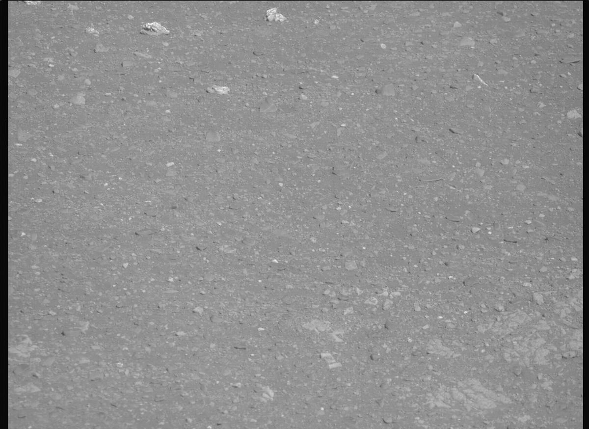 This image was taken by MCZ_RIGHT onboard NASA's Mars rover Perseverance on Sol 1717
