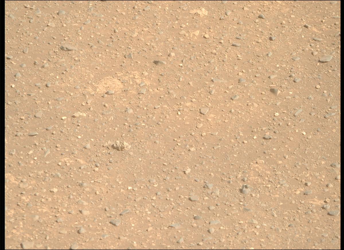 This image was taken by MCZ_RIGHT onboard NASA's Mars rover Perseverance on Sol 1717