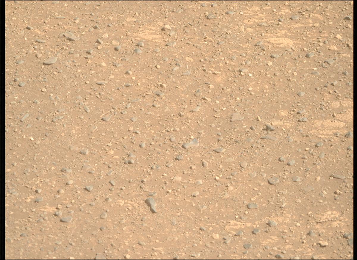 This image was taken by MCZ_RIGHT onboard NASA's Mars rover Perseverance on Sol 1717