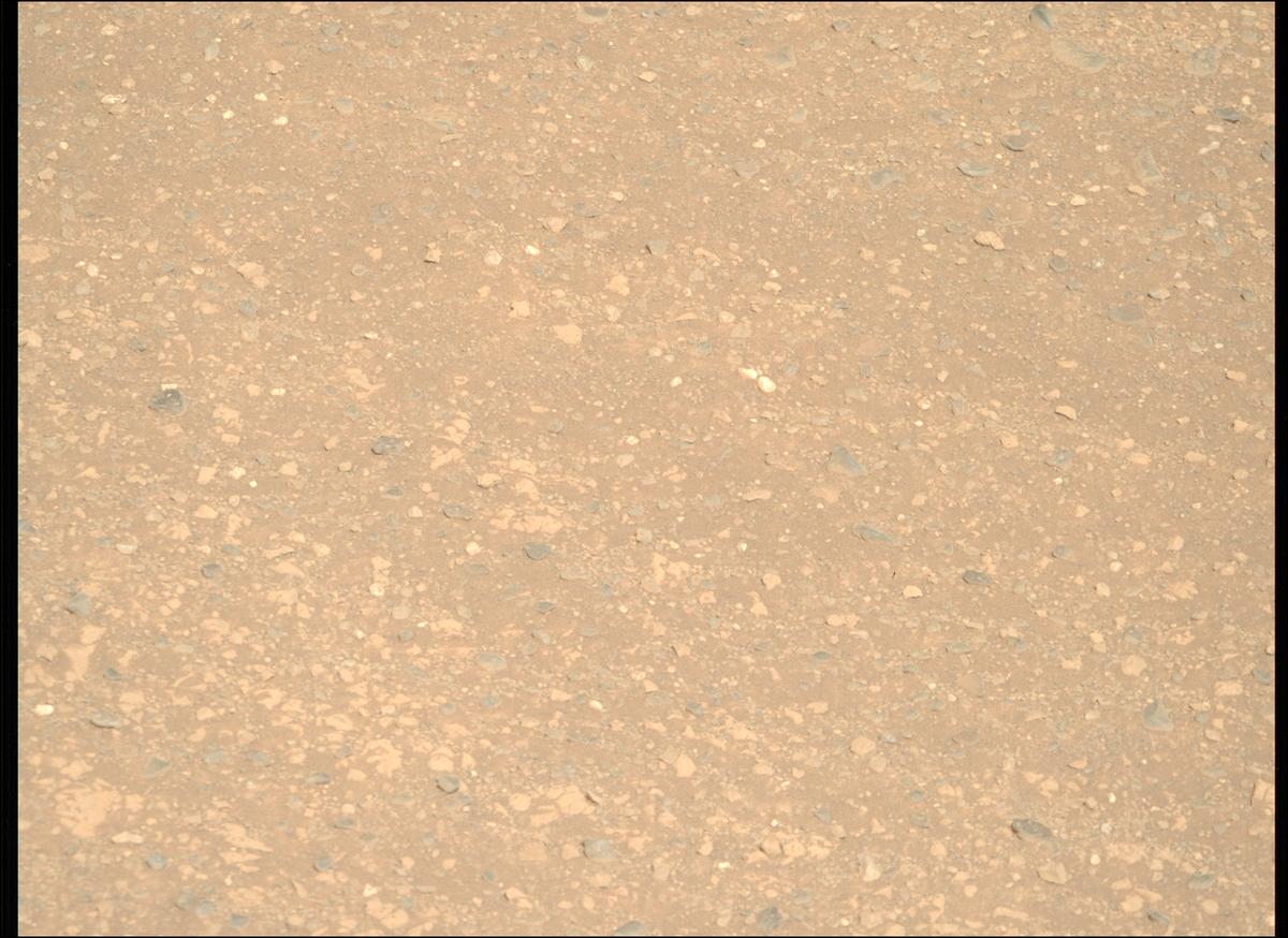 This image was taken by MCZ_RIGHT onboard NASA's Mars rover Perseverance on Sol 1717