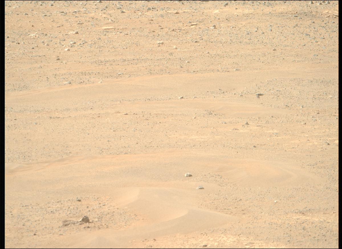 This image was taken by MCZ_RIGHT onboard NASA's Mars rover Perseverance on Sol 1717