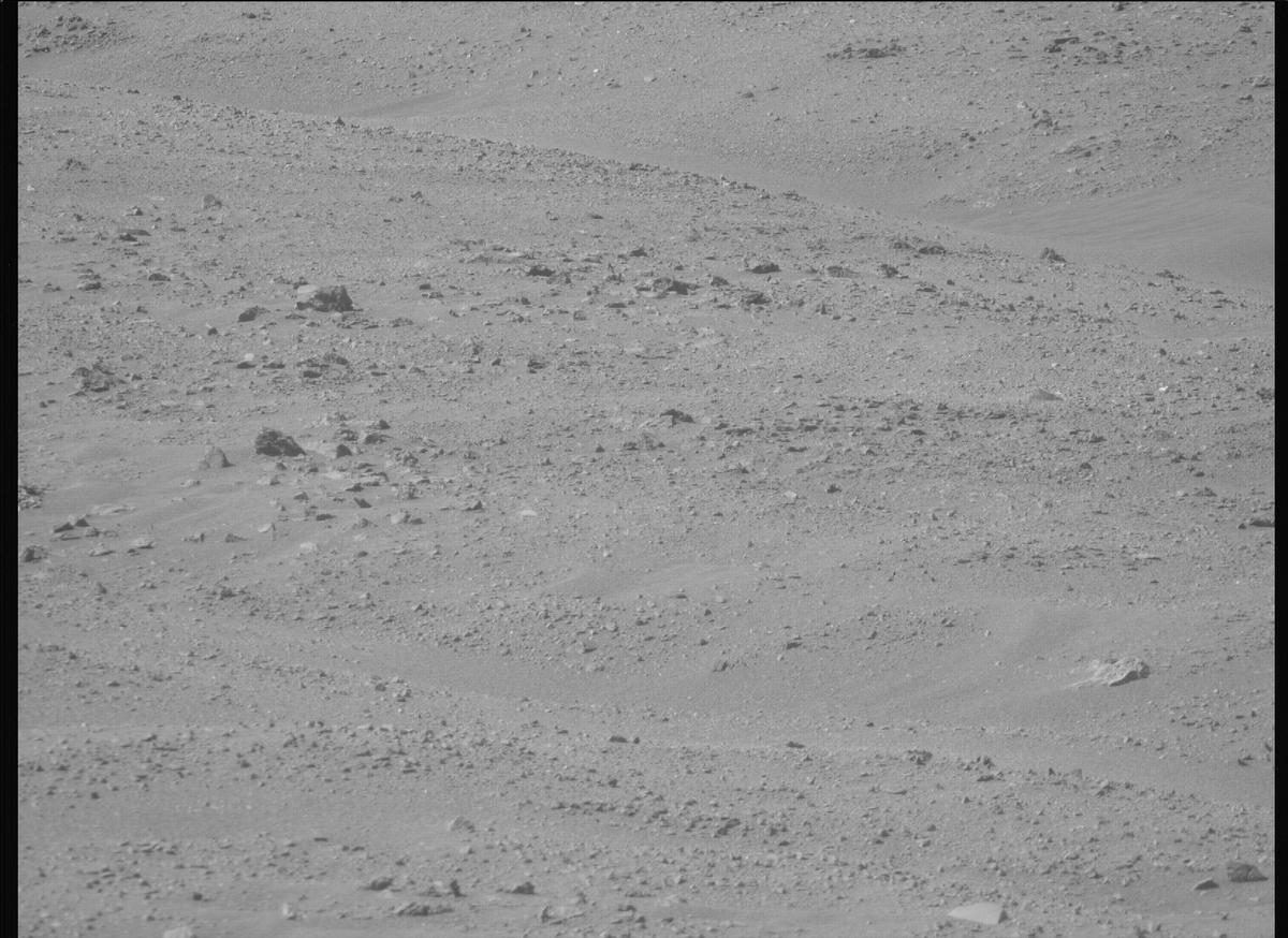 This image was taken by MCZ_RIGHT onboard NASA's Mars rover Perseverance on Sol 1717