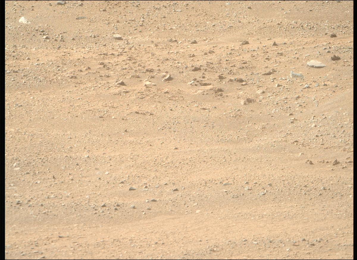 This image was taken by MCZ_RIGHT onboard NASA's Mars rover Perseverance on Sol 1717