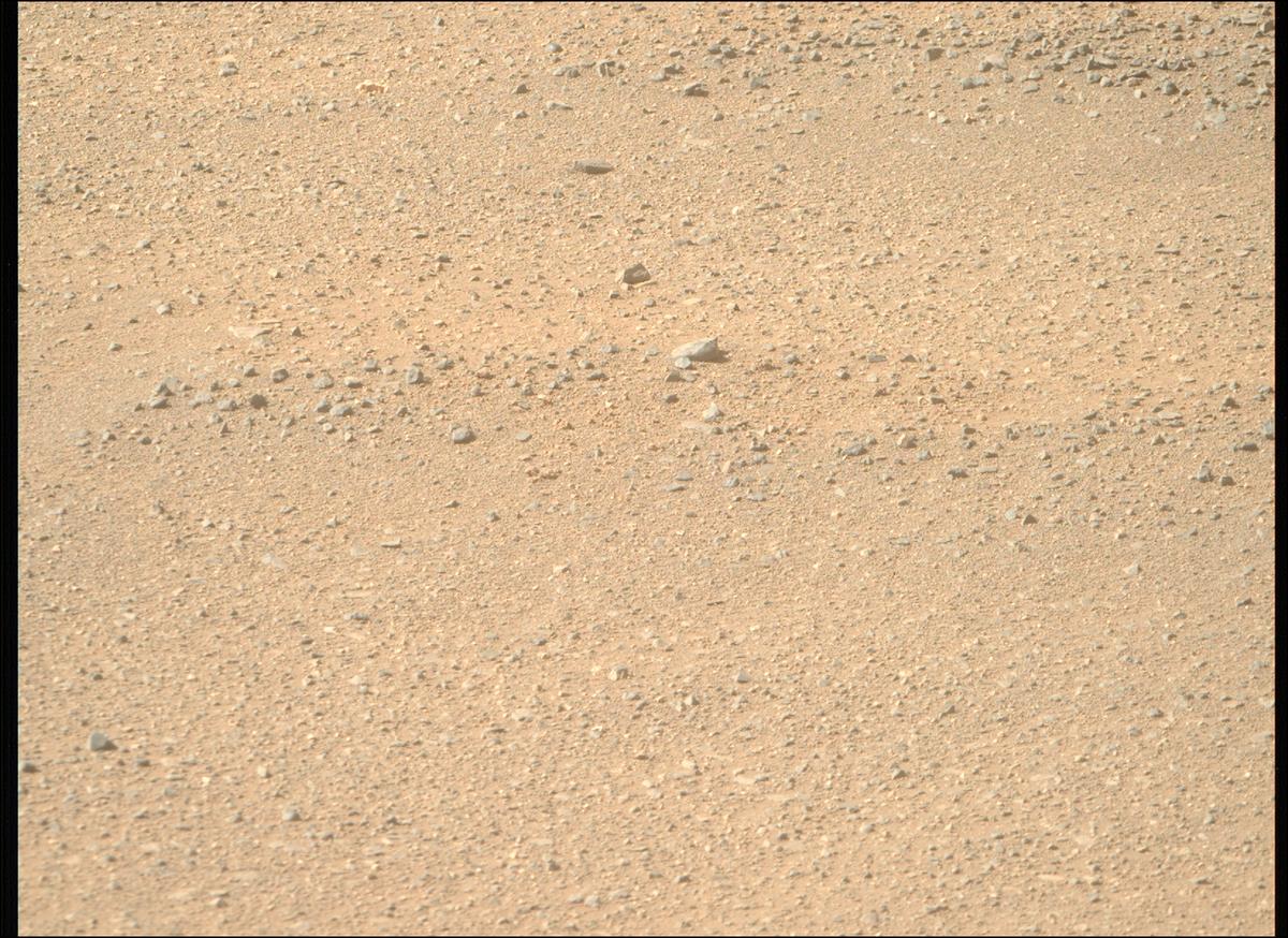 This image was taken by MCZ_RIGHT onboard NASA's Mars rover Perseverance on Sol 1717