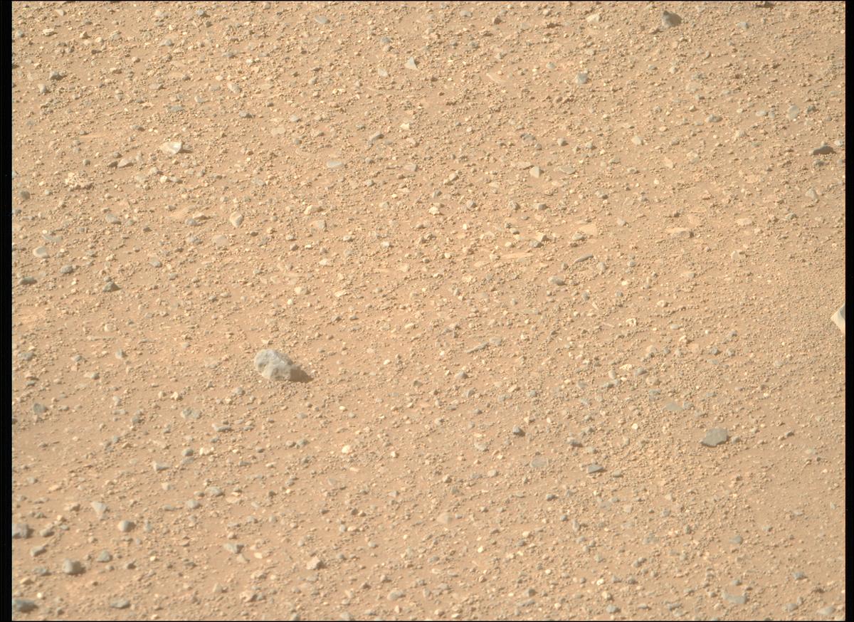This image was taken by MCZ_RIGHT onboard NASA's Mars rover Perseverance on Sol 1717