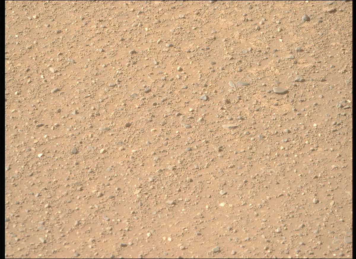 This image was taken by MCZ_RIGHT onboard NASA's Mars rover Perseverance on Sol 1717