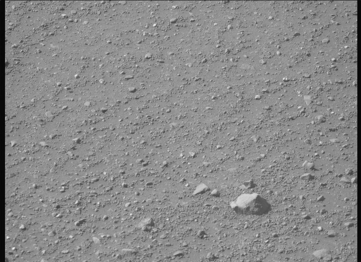 This image was taken by MCZ_RIGHT onboard NASA's Mars rover Perseverance on Sol 1717