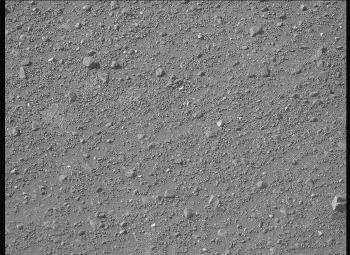 This image was taken by MCZ_RIGHT onboard NASA's Mars rover Perseverance on Sol 1717