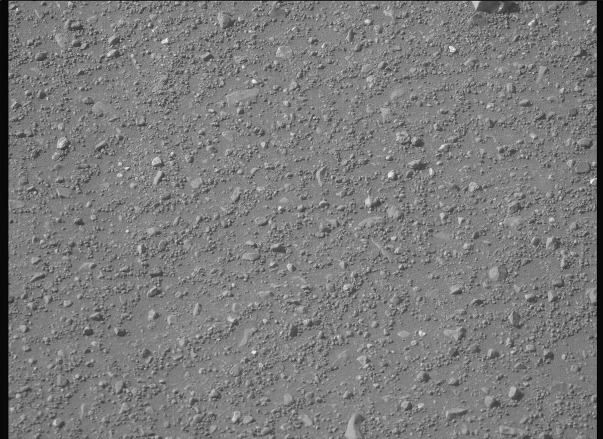 This image was taken by MCZ_RIGHT onboard NASA's Mars rover Perseverance on Sol 1717