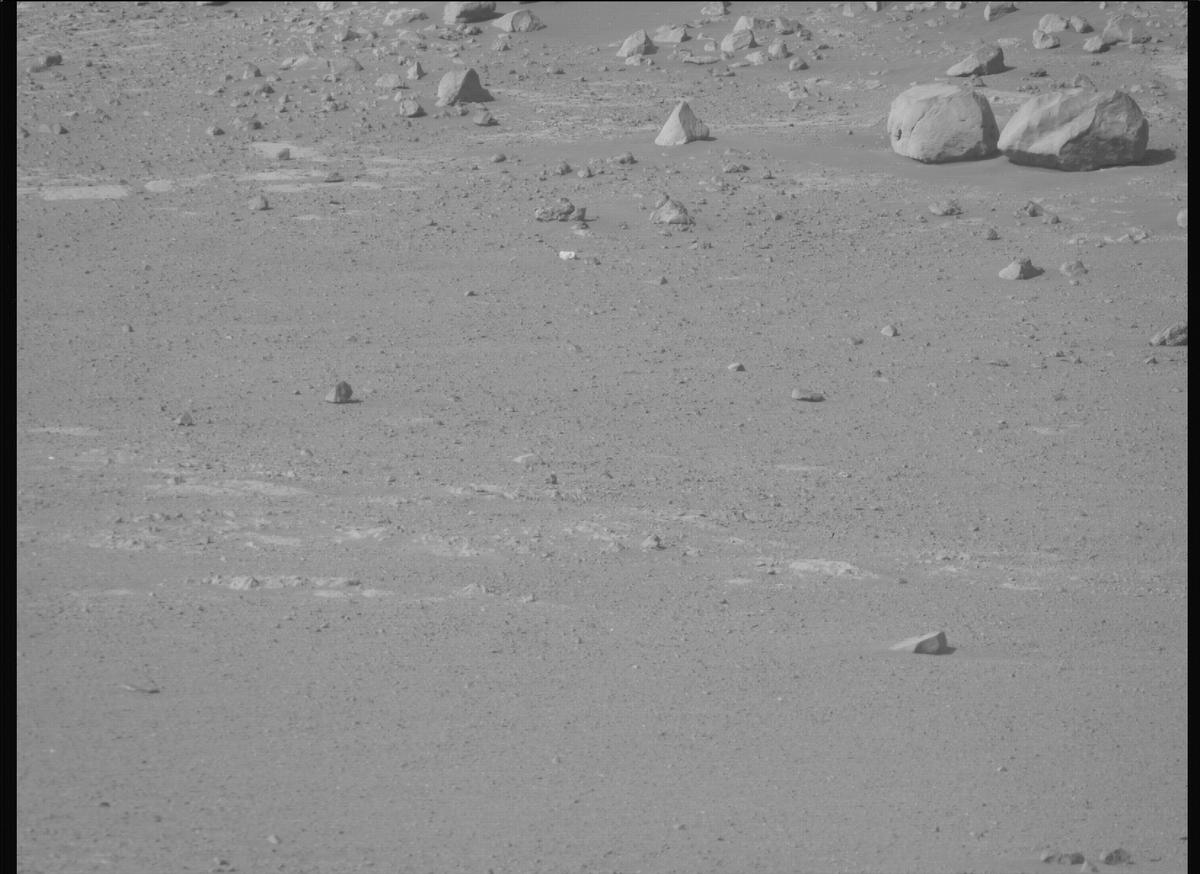 This image was taken by MCZ_RIGHT onboard NASA's Mars rover Perseverance on Sol 1717