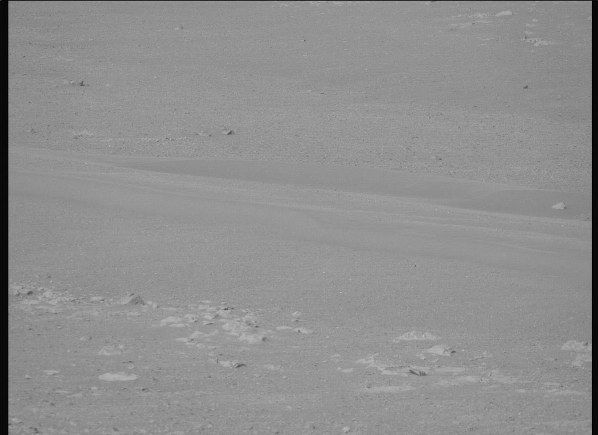 This image was taken by MCZ_RIGHT onboard NASA's Mars rover Perseverance on Sol 1717