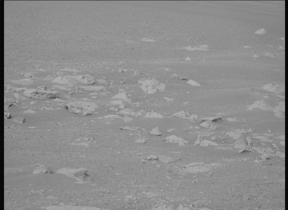 This image was taken by MCZ_RIGHT onboard NASA's Mars rover Perseverance on Sol 1717