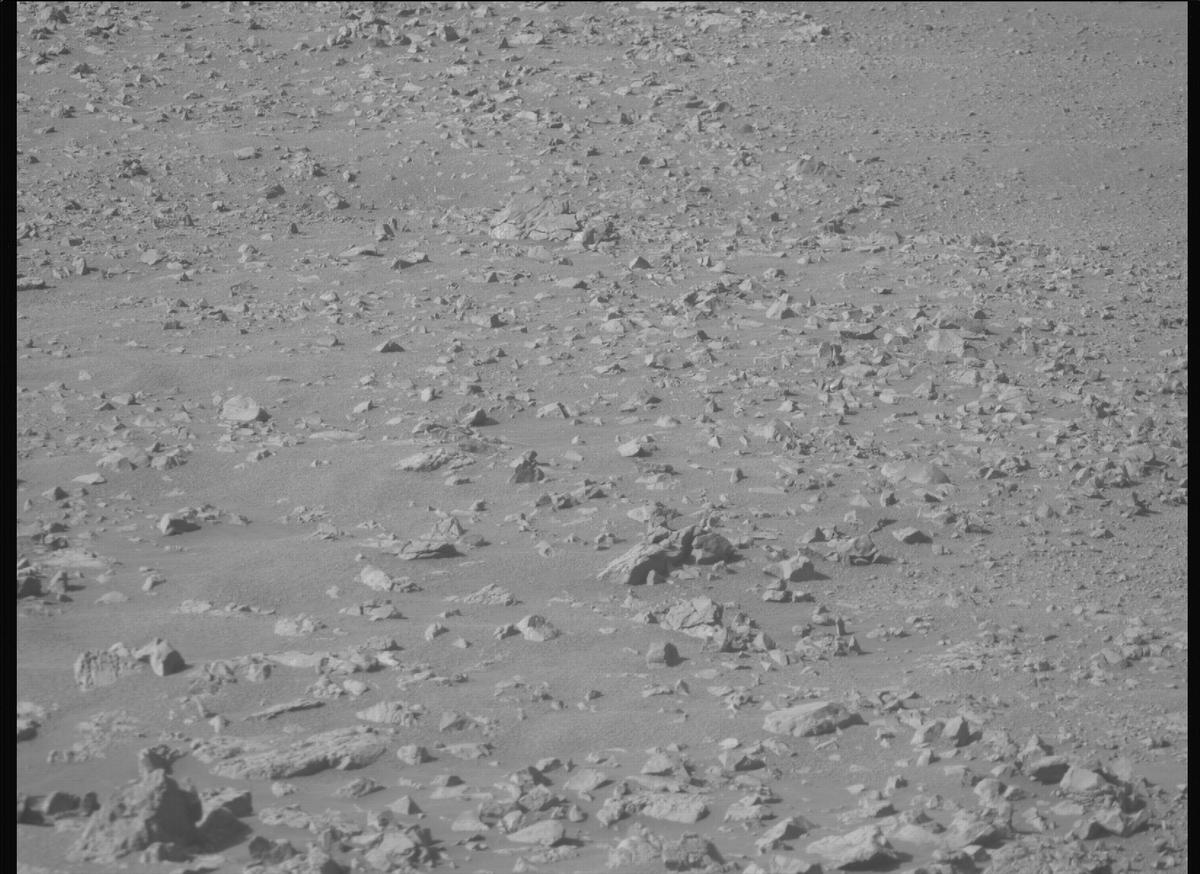 This image was taken by MCZ_RIGHT onboard NASA's Mars rover Perseverance on Sol 1717