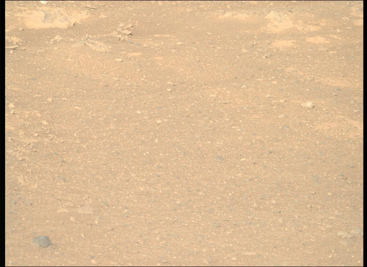 This image was taken by MCZ_RIGHT onboard NASA's Mars rover Perseverance on Sol 1717