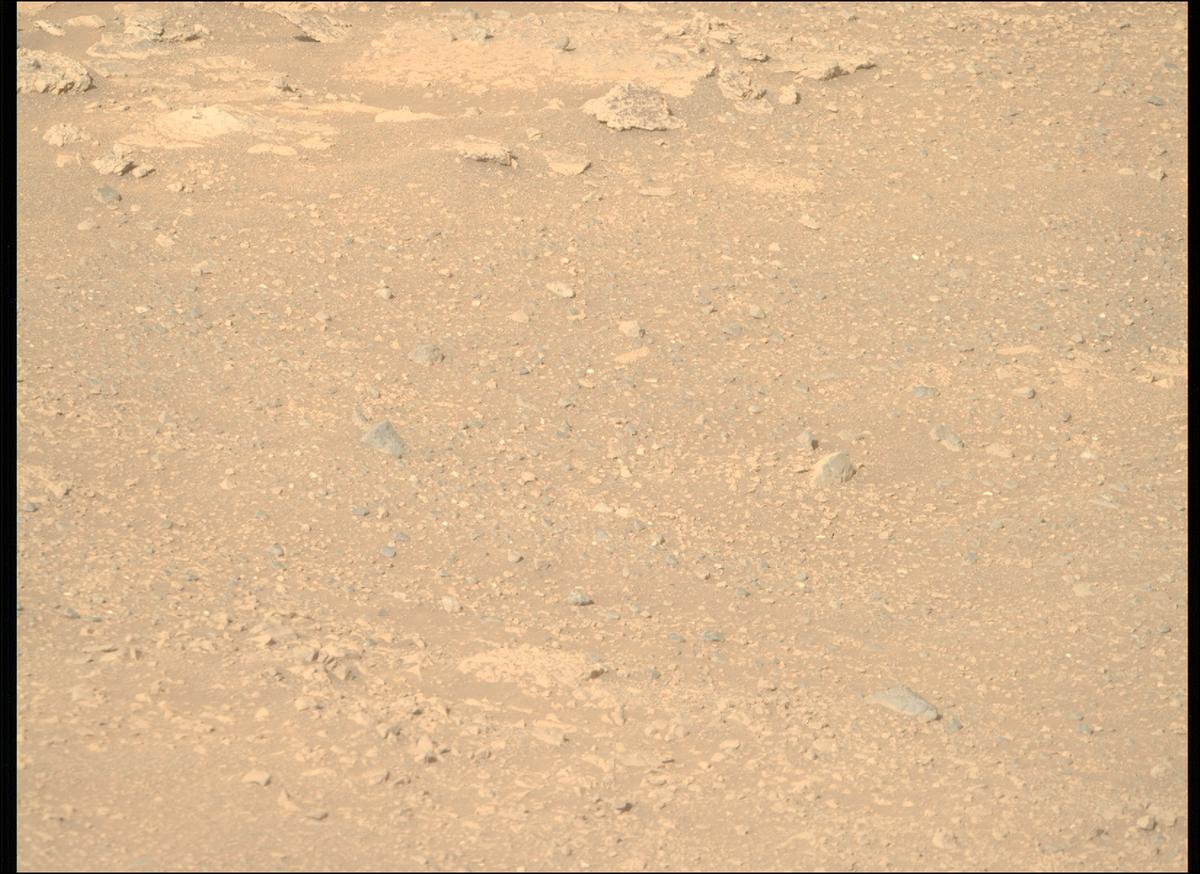 This image was taken by MCZ_RIGHT onboard NASA's Mars rover Perseverance on Sol 1717