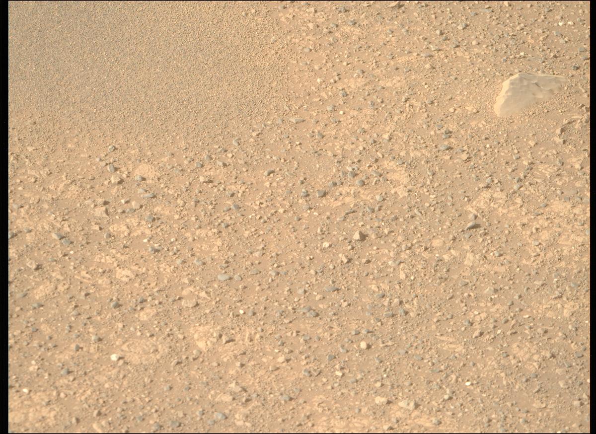 This image was taken by MCZ_RIGHT onboard NASA's Mars rover Perseverance on Sol 1717