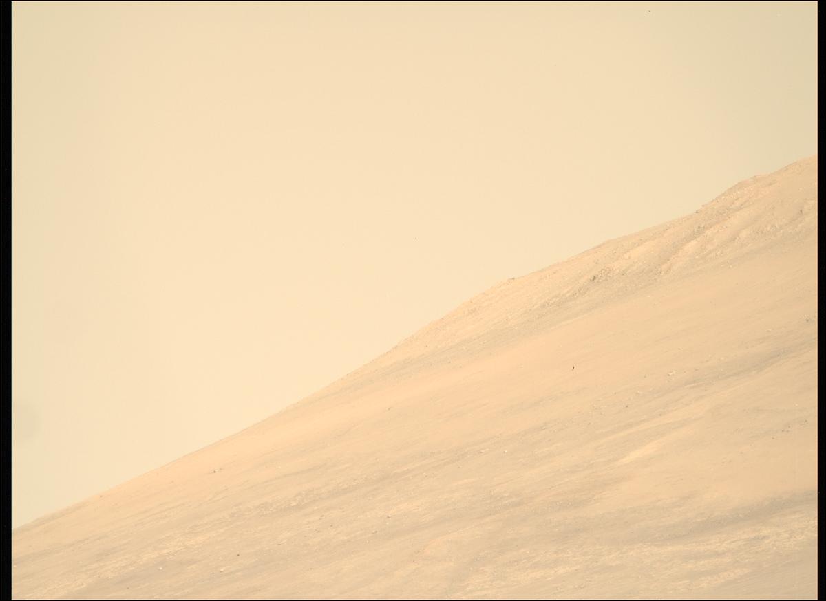 This image was taken by MCZ_RIGHT onboard NASA's Mars rover Perseverance on Sol 1717