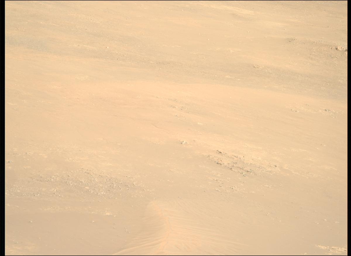 This image was taken by MCZ_RIGHT onboard NASA's Mars rover Perseverance on Sol 1717