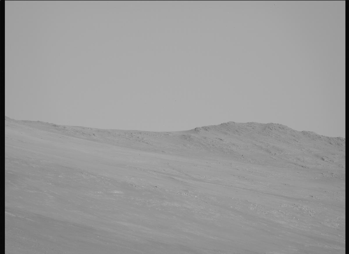 This image was taken by MCZ_RIGHT onboard NASA's Mars rover Perseverance on Sol 1717