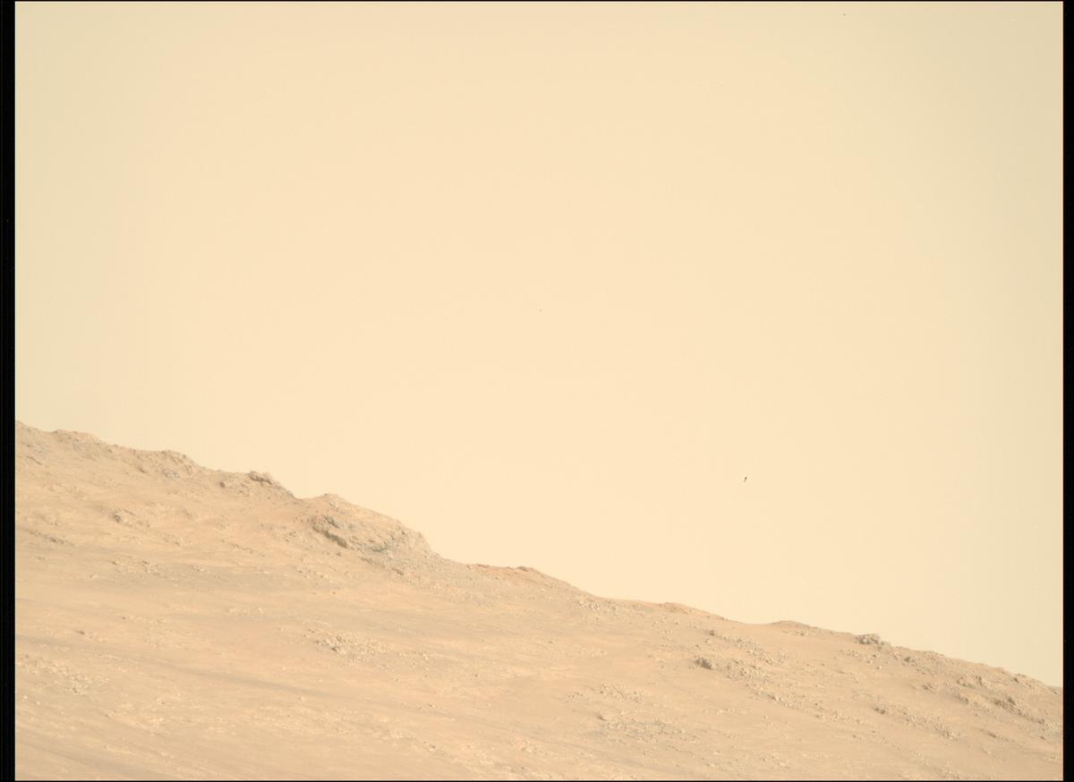 This image was taken by MCZ_RIGHT onboard NASA's Mars rover Perseverance on Sol 1717