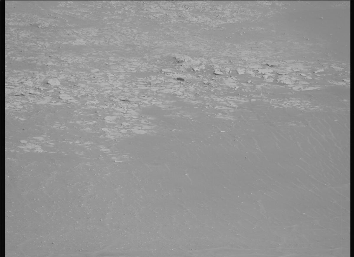 This image was taken by MCZ_RIGHT onboard NASA's Mars rover Perseverance on Sol 1717