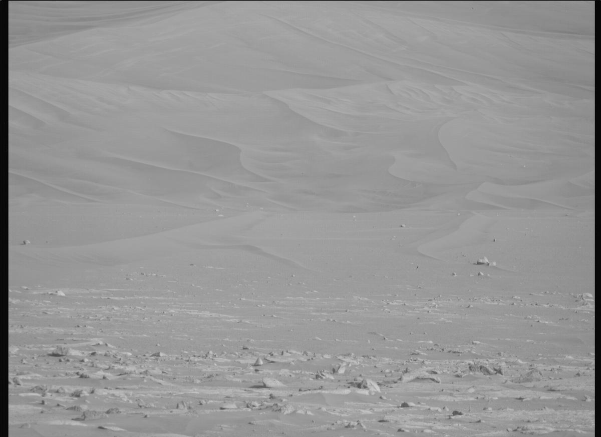 This image was taken by MCZ_RIGHT onboard NASA's Mars rover Perseverance on Sol 1717