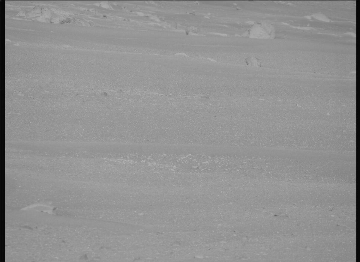 This image was taken by MCZ_RIGHT onboard NASA's Mars rover Perseverance on Sol 1717
