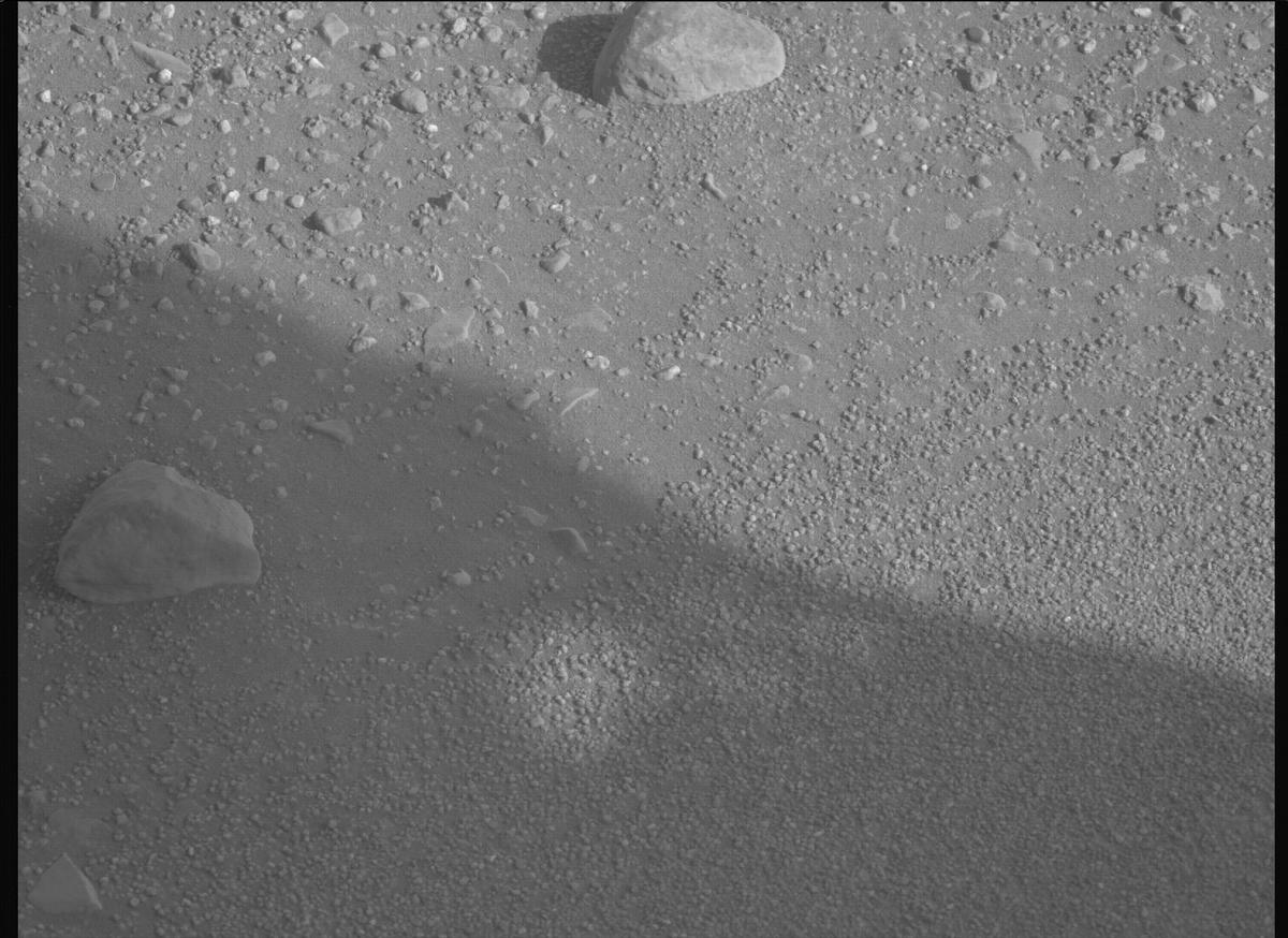 This image was taken by MCZ_LEFT onboard NASA's Mars rover Perseverance on Sol 1730