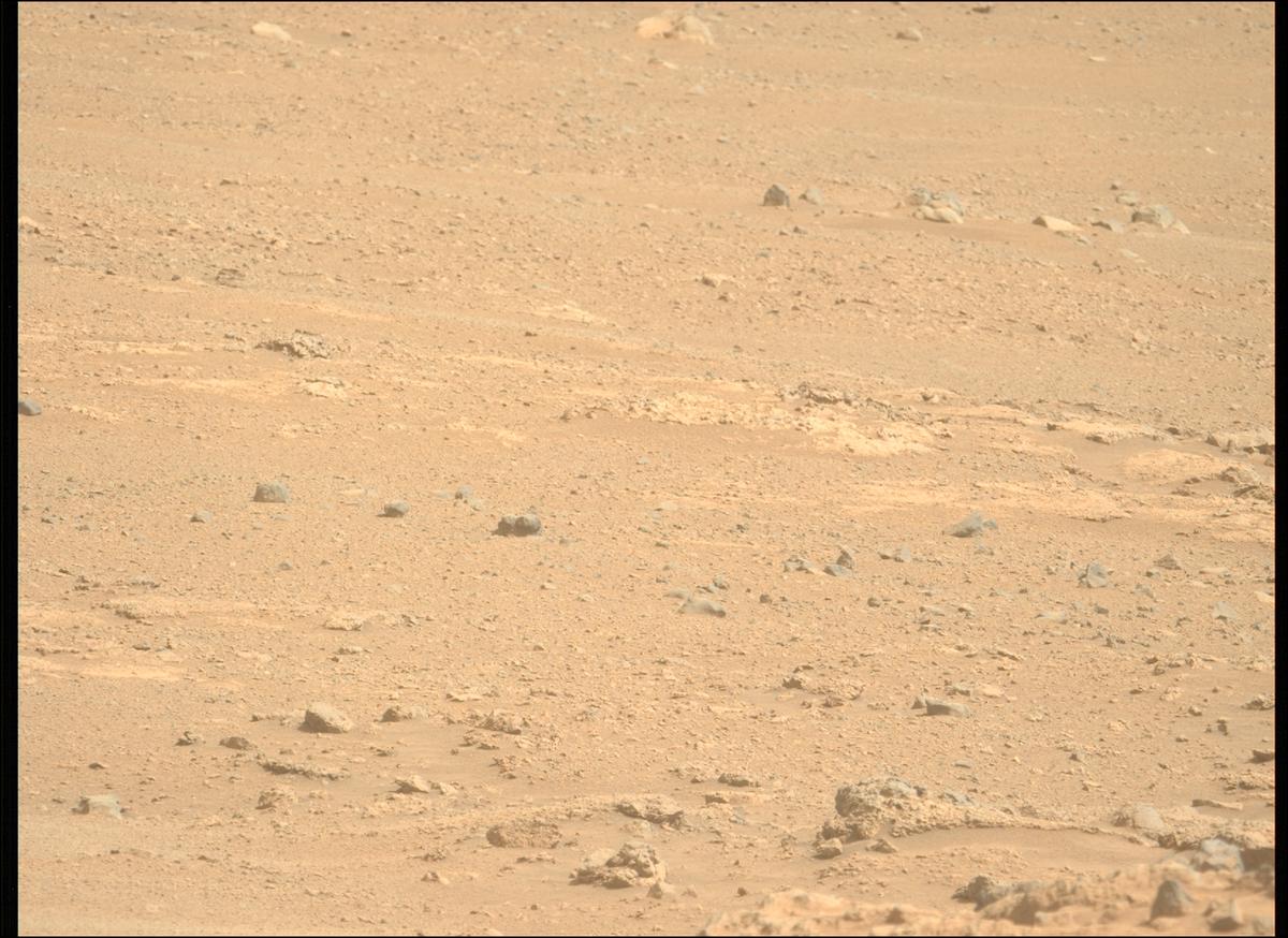 This image was taken by MCZ_LEFT onboard NASA's Mars rover Perseverance on Sol 1760