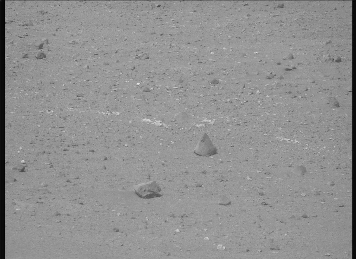 This image was taken by MCZ_RIGHT onboard NASA's Mars rover Perseverance on Sol 1764