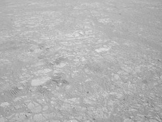 View image taken on Mars, Mars Perseverance Sol 1767: Right Navigation Camera (Navcam)