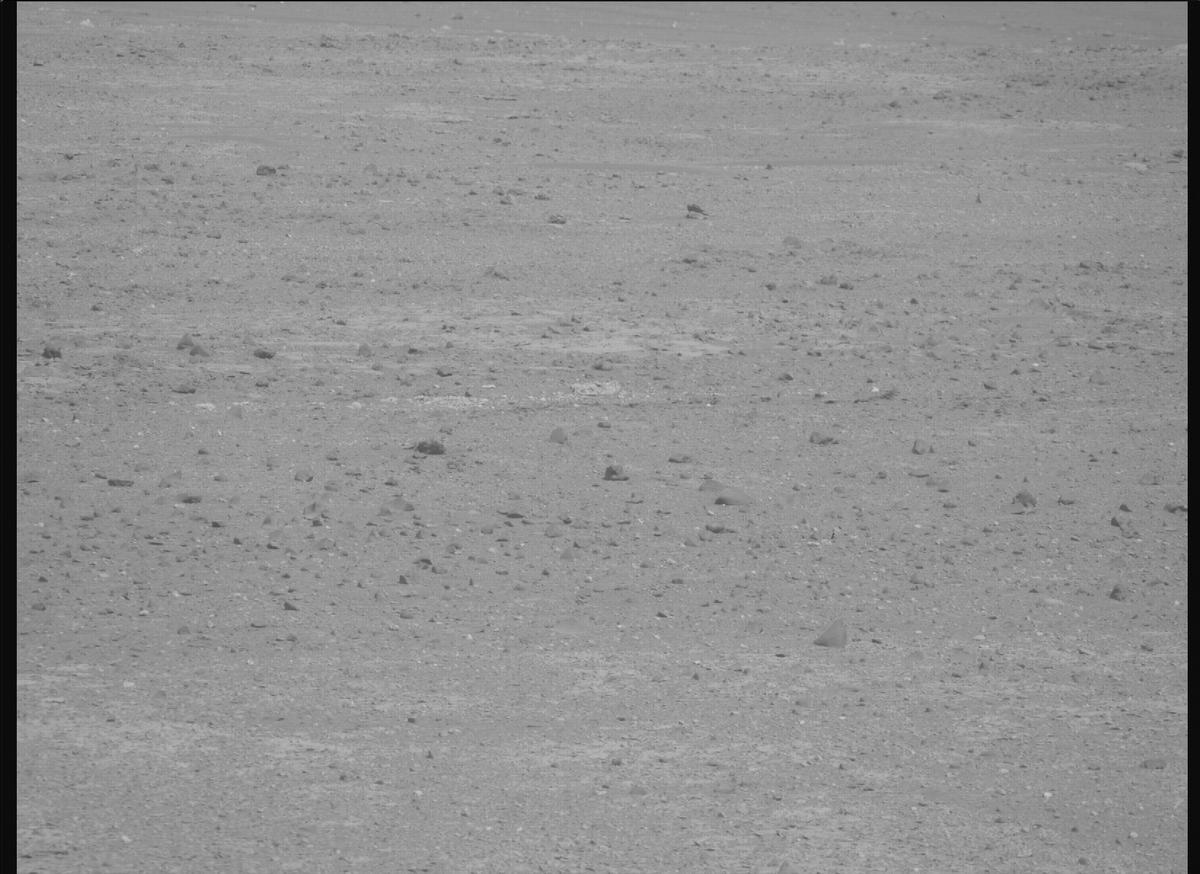 This image was taken by MCZ_RIGHT onboard NASA's Mars rover Perseverance on Sol 1769