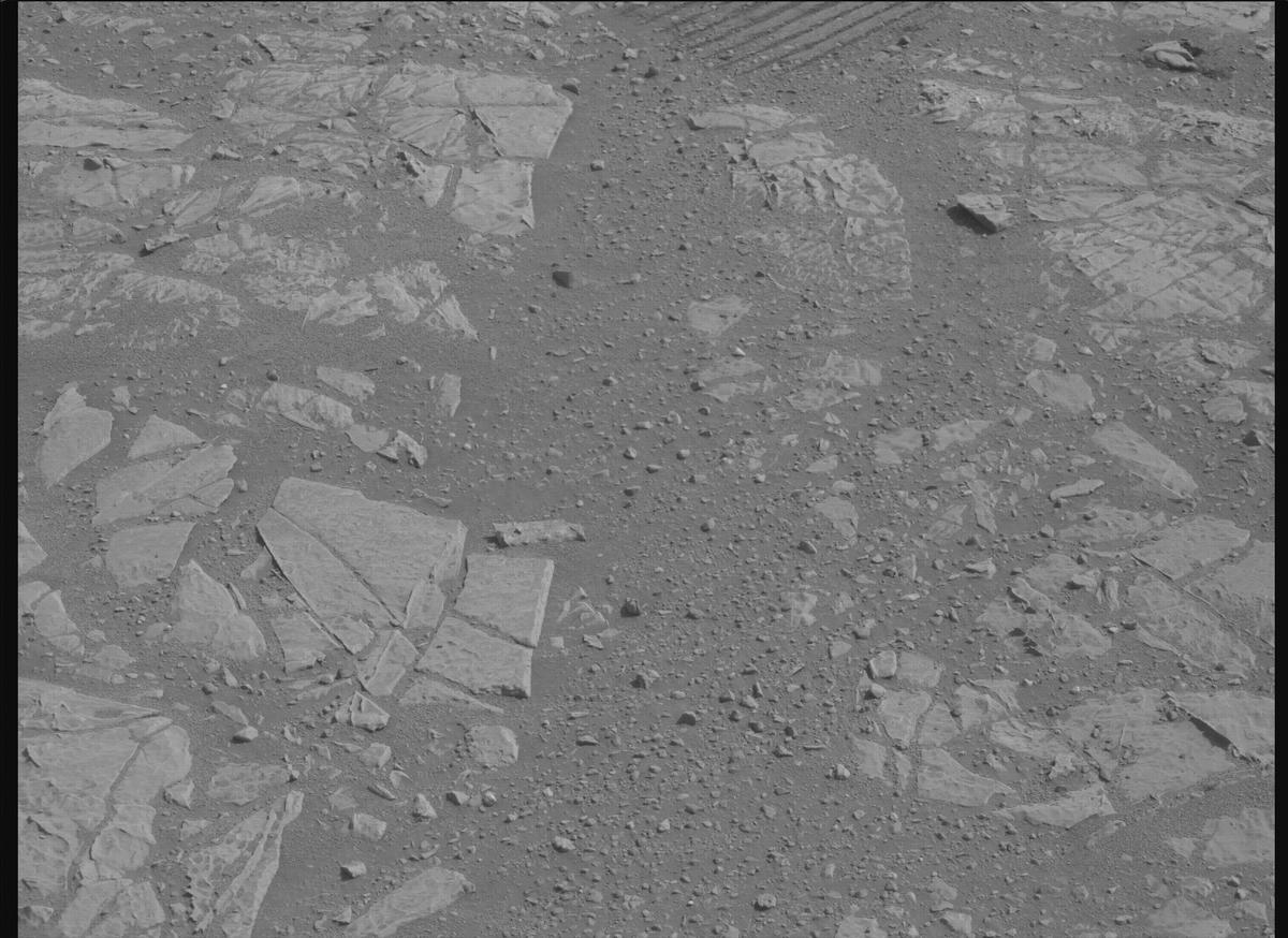 This image was taken by MCZ_RIGHT onboard NASA's Mars rover Perseverance on Sol 1775