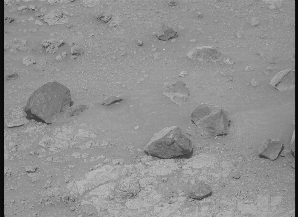 This image was taken by MCZ_LEFT onboard NASA's Mars rover Perseverance on Sol 1783