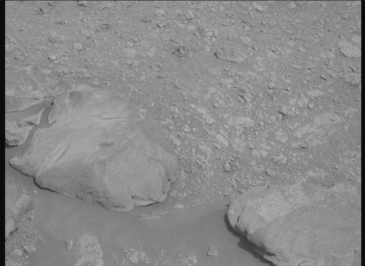 This image was taken by MCZ_LEFT onboard NASA's Mars rover Perseverance on Sol 1783