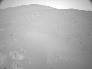 View image taken on Mars, Mars Perseverance Sol 1818: Right Navigation Camera (Navcam)