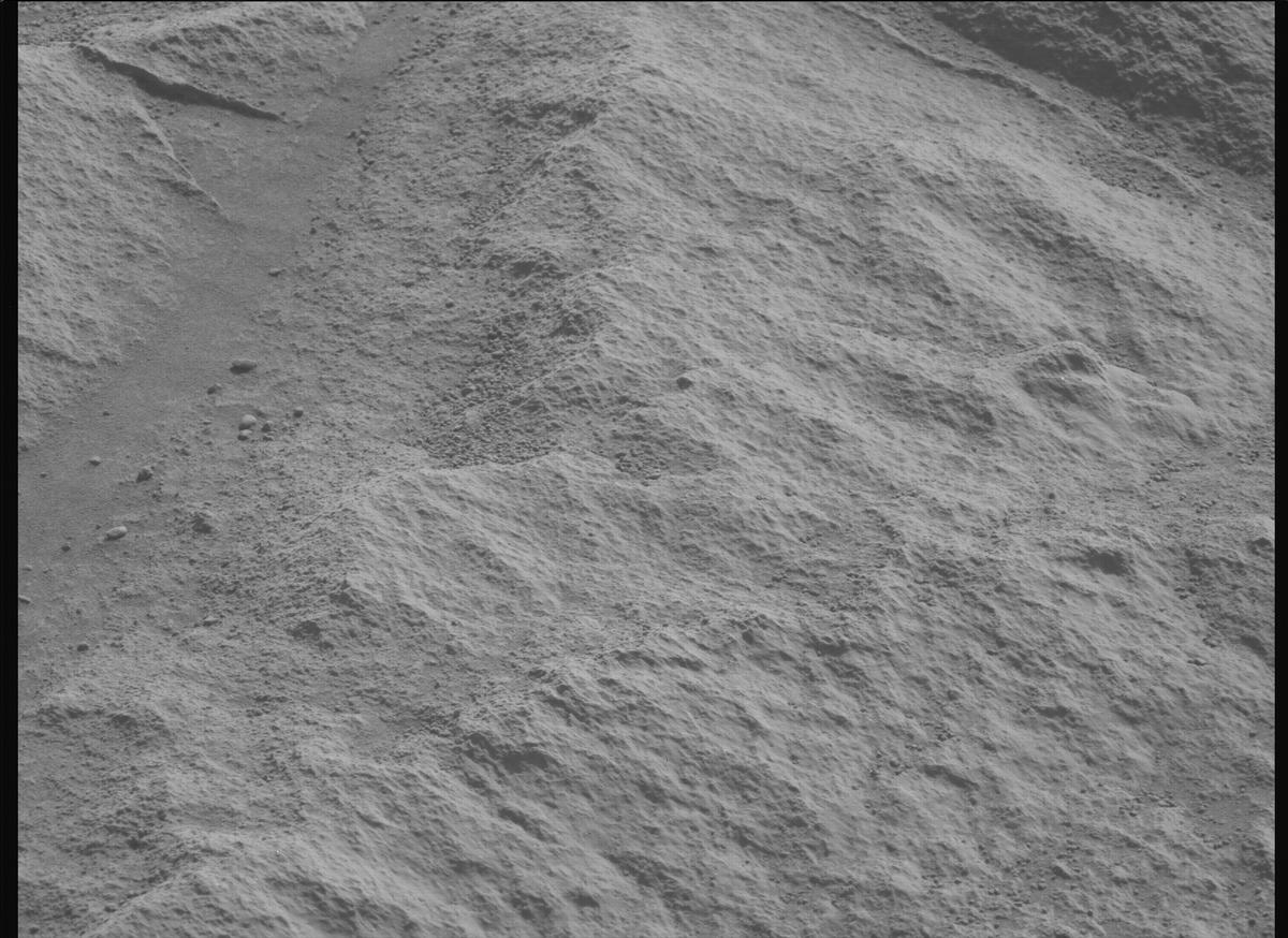 This image was taken by MCZ_LEFT onboard NASA's Mars rover Perseverance on Sol 1821