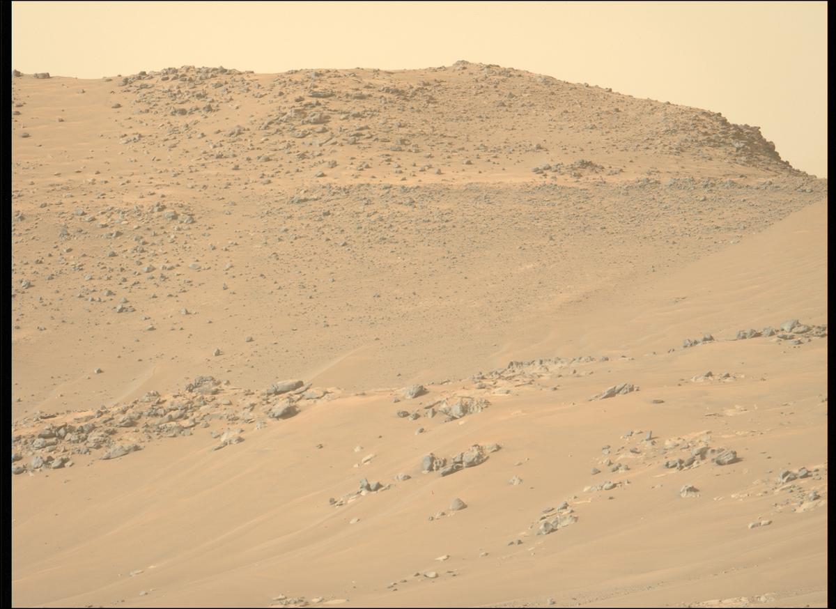 This image was taken by MCZ_LEFT onboard NASA's Mars rover Perseverance on Sol 1825
