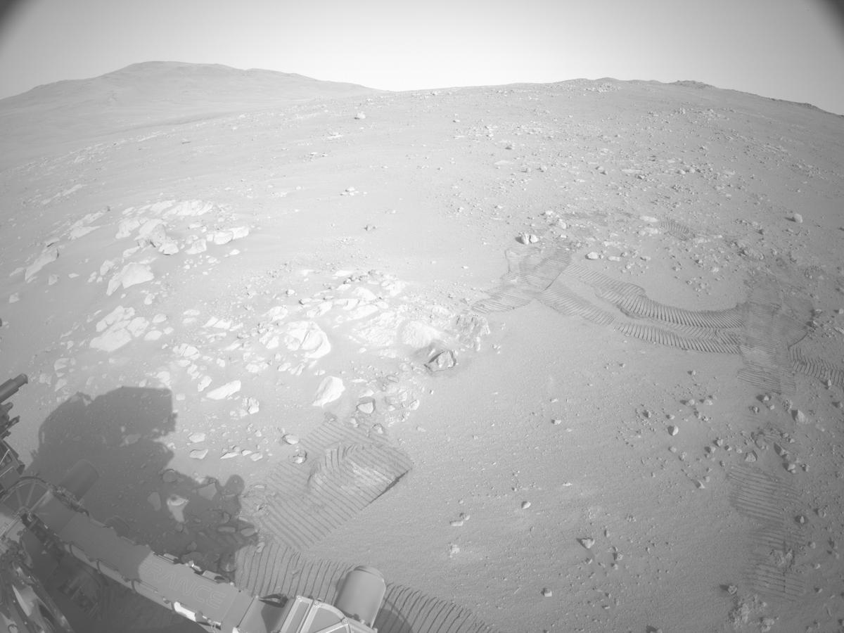 This image was taken by NAVCAM_RIGHT onboard NASA's Mars rover Perseverance on Sol 1829
