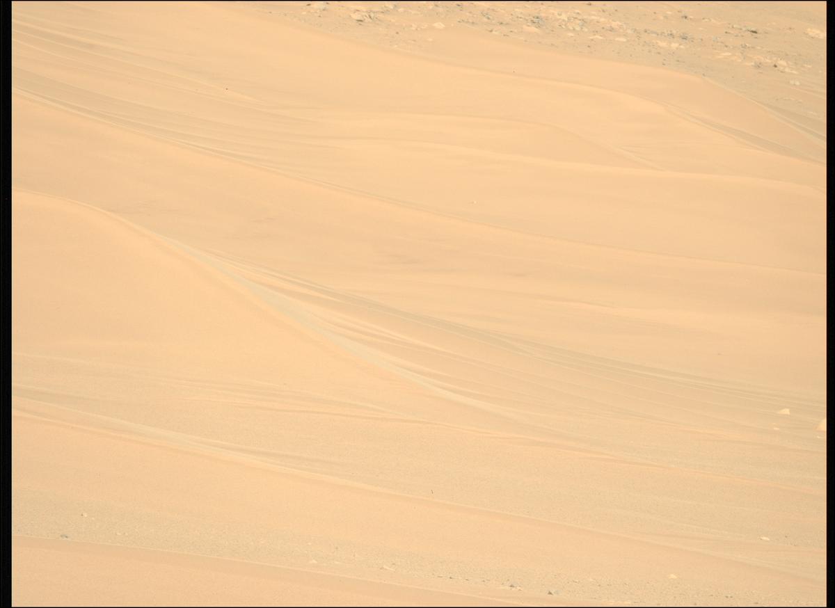 This image was taken by MCZ_LEFT onboard NASA's Mars rover Perseverance on Sol 1839