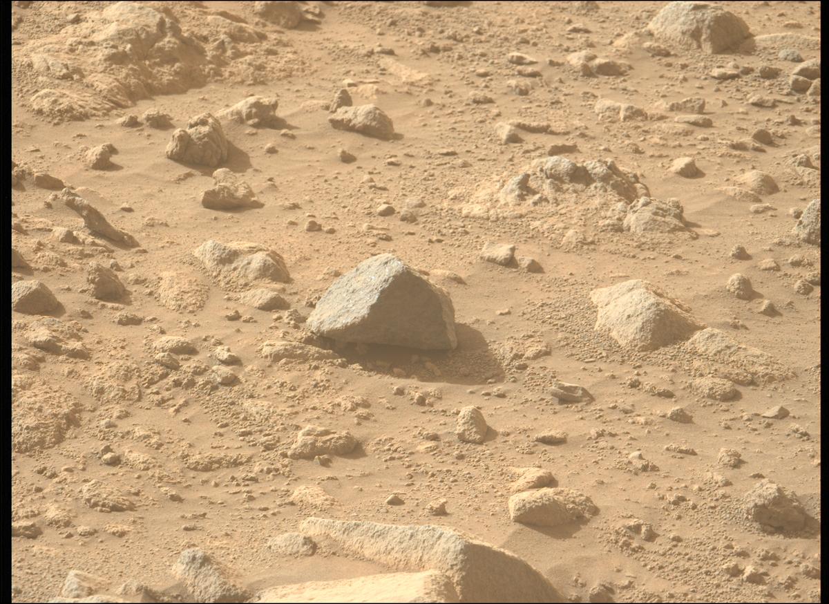 This image was taken by MCZ_LEFT onboard NASA's Mars rover Perseverance on Sol 1844